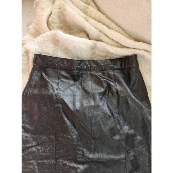 90s Vintage Black Leather Slit Skirt By GOSSIP S - Picture 5 of 6